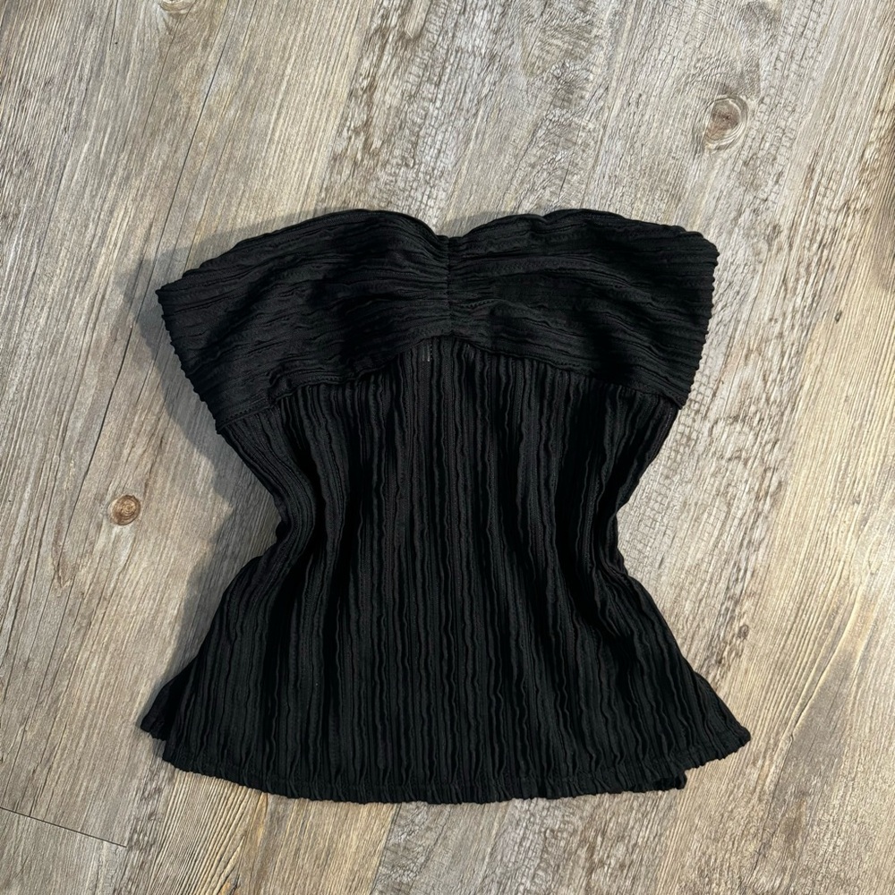 Black Strapless Top